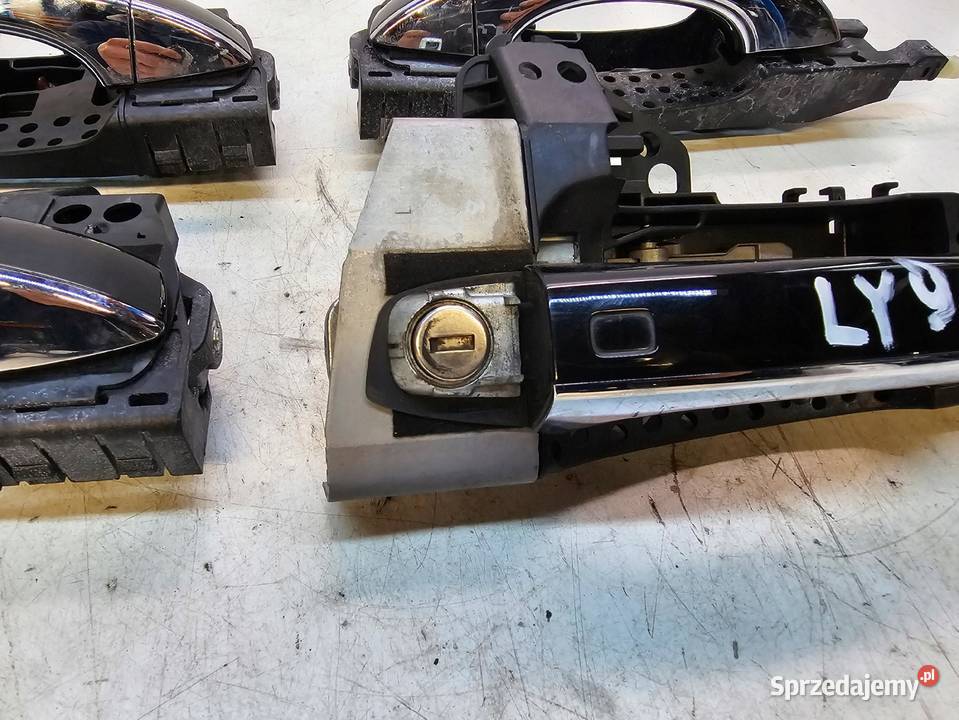 KLAMKI KLAMKA AUDI A6 A7 4H1837885 LY9T LED Przystajń