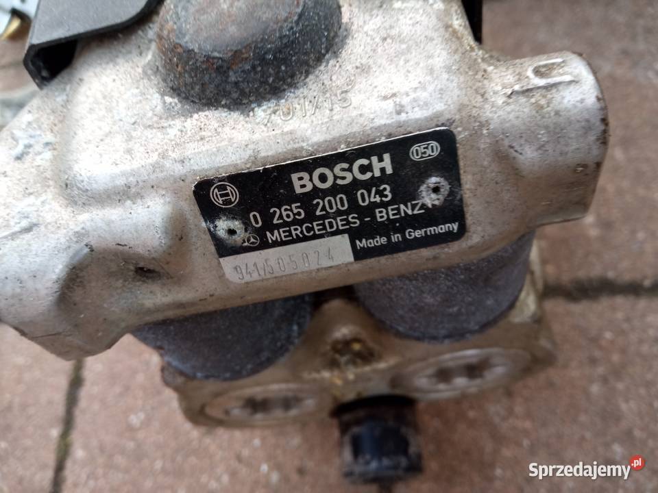 Mercedes w124 124 sedan części pompa ABS kolumna