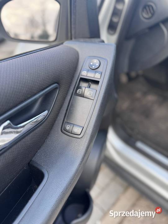 MercedesBenz Klasa A W169 2006 DIESEL KLIMA Rok produkcji 2006 Częstochowa