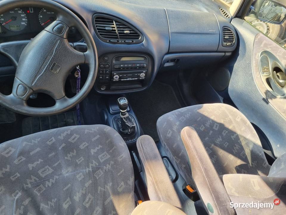 Opel Alhambra 7 Osobowy 19 Tdi 81kW 110 Skrzynia niebieski Skawina