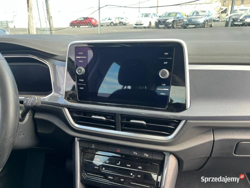 VOLKSWAGEN TRoc 15 TSi 150 DSG7 GN785 T-Roc Wrocław