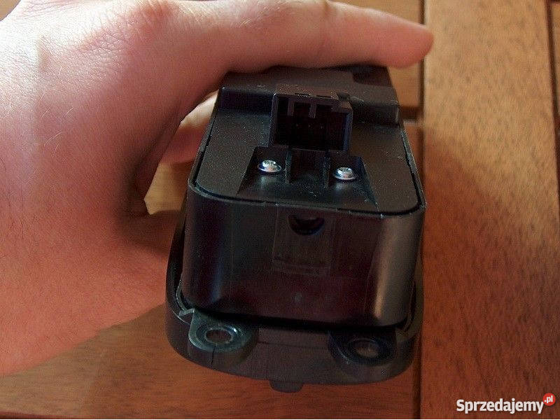 Komplet przycisków sterowania szybami Vovlo S40 Rok produkcji 2007 Białystok sprzedam