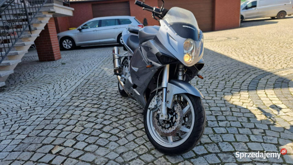 Hyosung GT Hyosung GT 650R Commet 2008 Głogówek