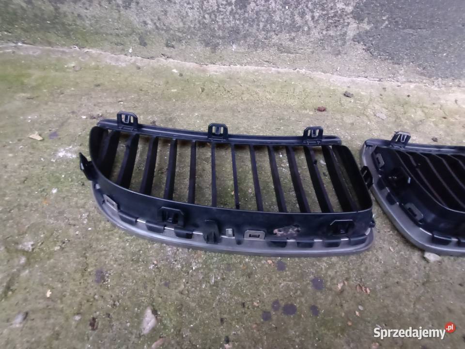 BMW 3 GRILL NERKA ATRAPA BMW E90E91 części blacharskie Sosnowiec sprzedam