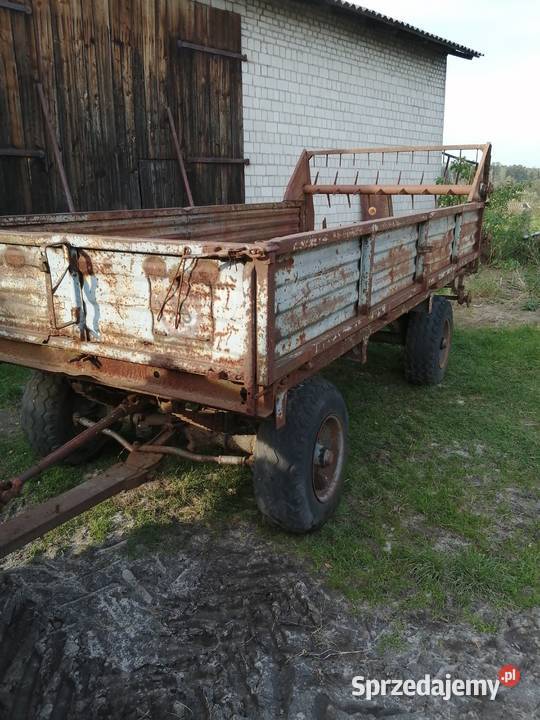 Rozrzutnik dwuosiowy do remontu Dobroń