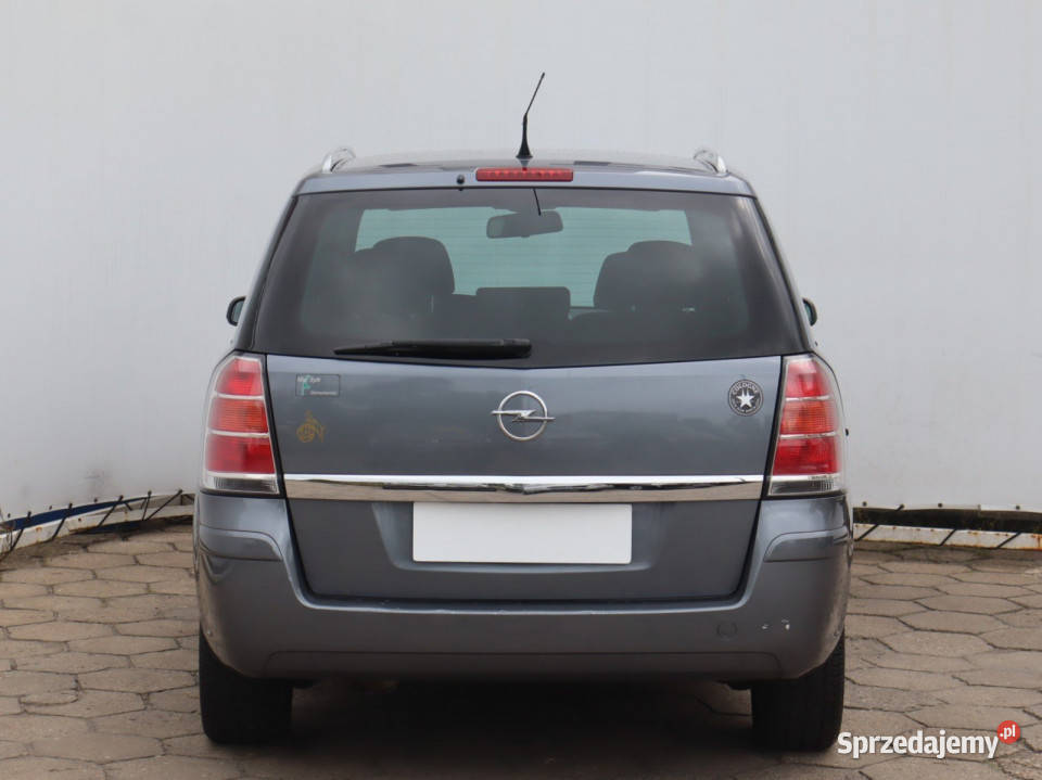 Opel Zafira 16