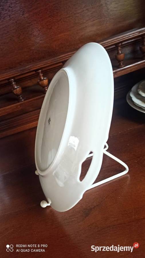 Patera KPM Okrągła Z różami 19041927 r