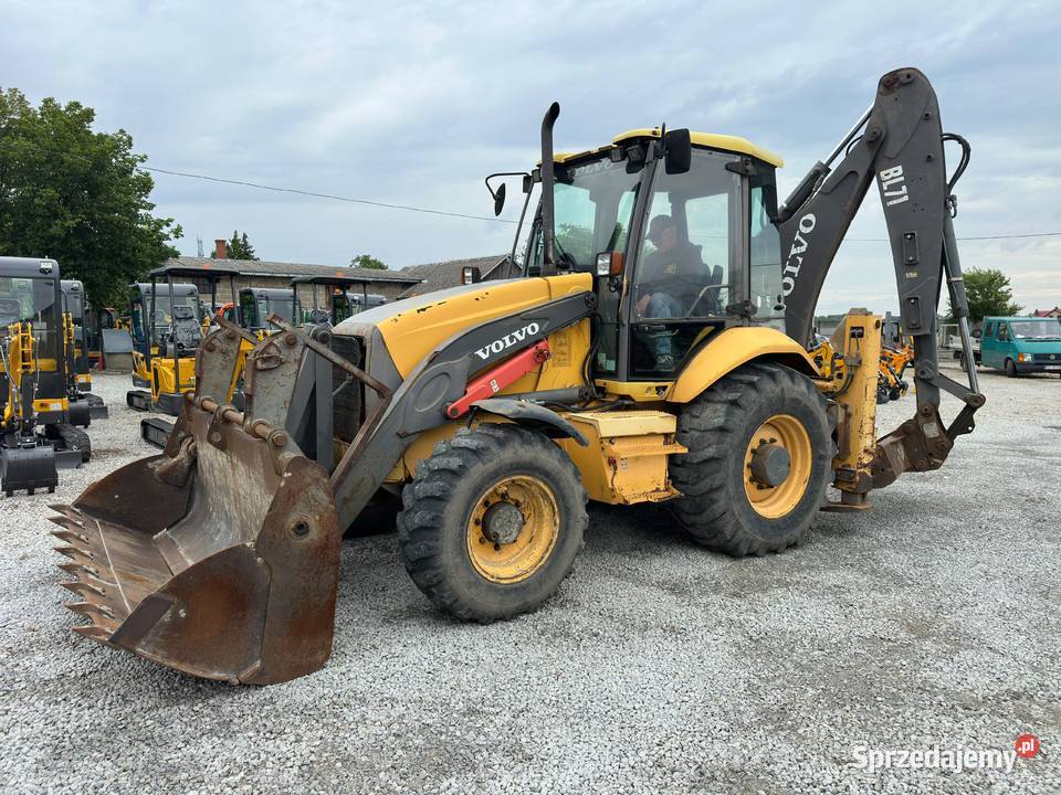 Volvo BL71 KoparkoŁadowarka VOLVO BL71 z 2006 nie Koparko ładowarki Złoczew