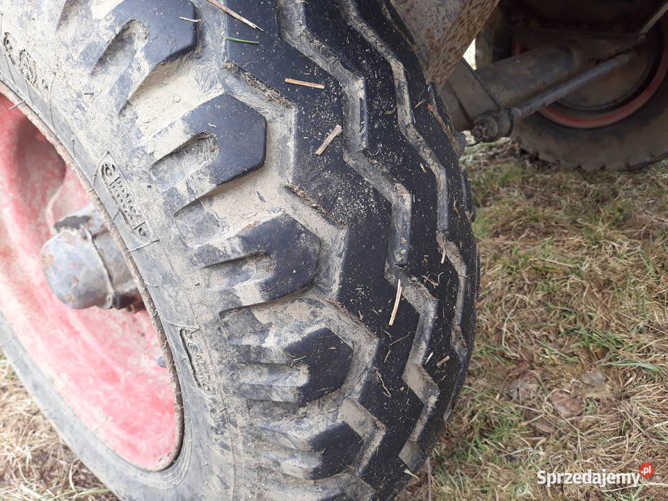 Rozrzutnik obornika jednoosiowy 3 tony