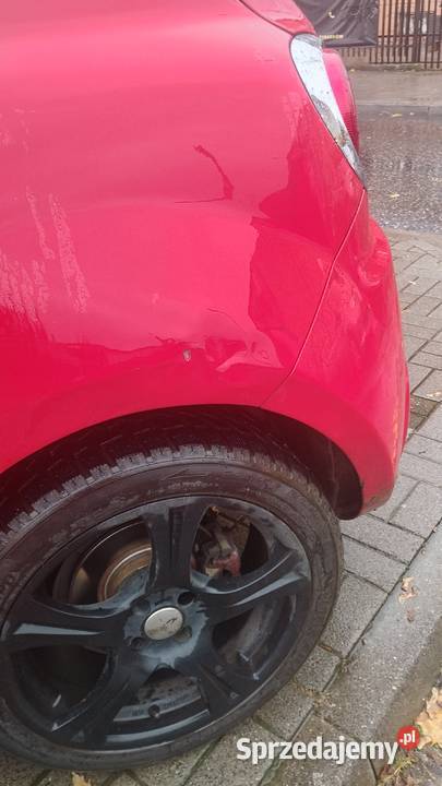 Alfa MiTo 13 95 koni światła LED