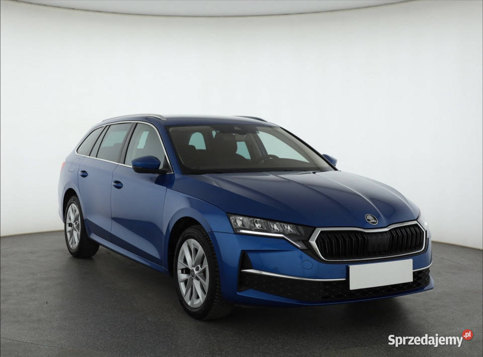 Skoda Octavia 15 eTSI mHEV Piaseczno