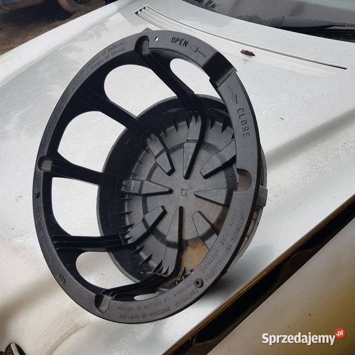Mercedes W202 wnęka koła zapasowego Gorzów Wielkopolski