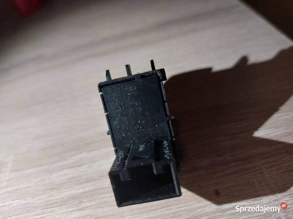 SEAT ARONA PANEL PRZEŁĄCZNIK SZYBY PRAWY PRZÓD osobowe Lublin