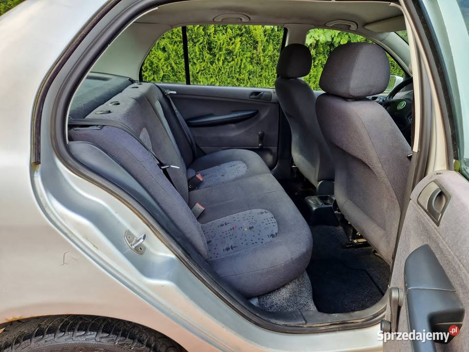 Skoda Fabia I Sprawna do poprawek blacharsko elektryczne szyby Fabia Bydgoszcz sprzedam