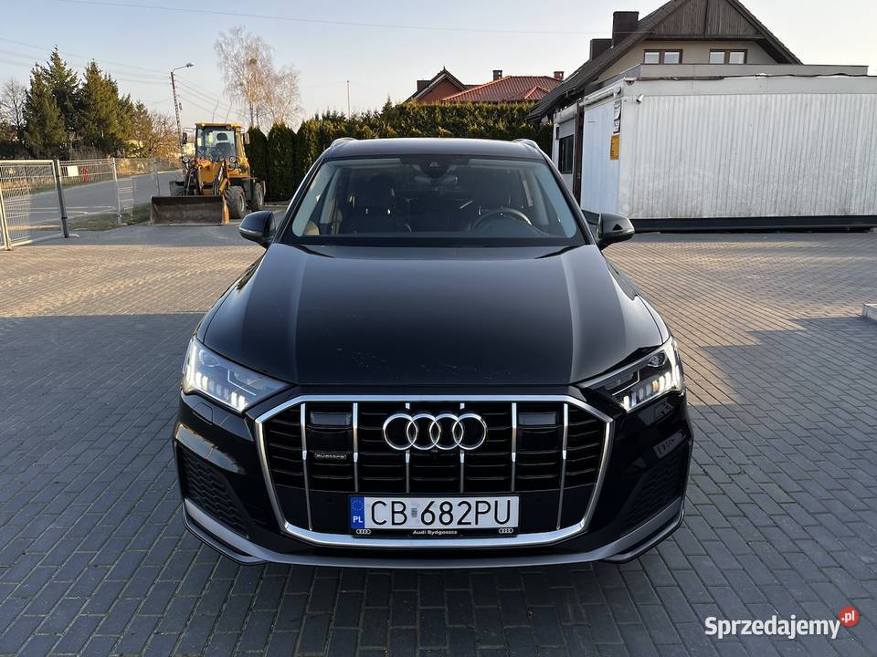 Audi Q7 1 Audi Q7 2 Audi Q7 3 Audi Q7 4 Audi Q7