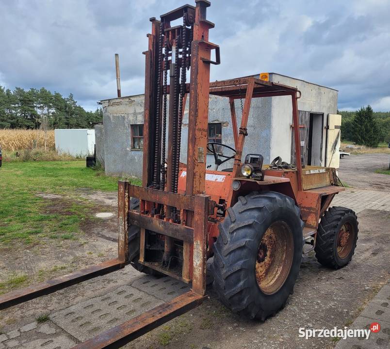 Wuzek widlowy terenowy manitou 4x4 kabina Cołdanki sprzedam