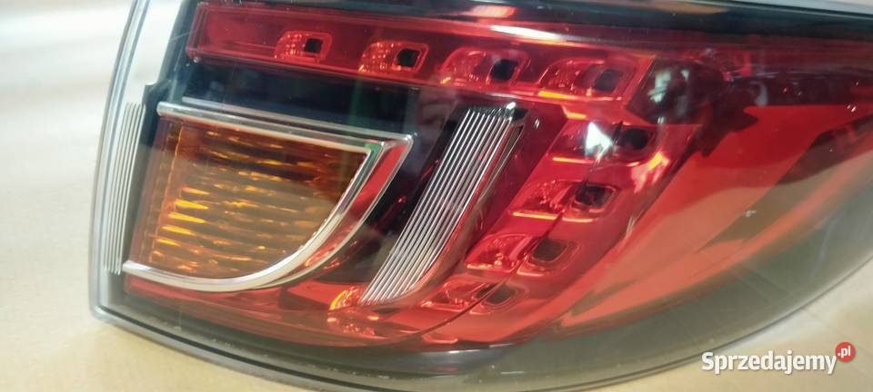 MAZDA 6 GH KOMBI 0812 LAMPA TYLNA PRAWA LED Bielsko-Biała sprzedam