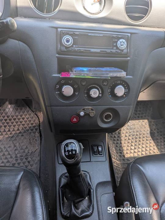 Na sprzedaż Mitsubishi Outlander 2005r Sokola Dąbrowa