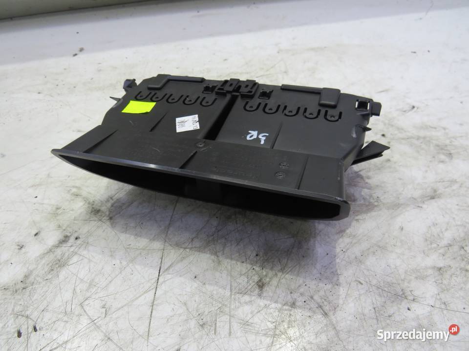 KRATKA NAWIEWU ŚRODKOWA PEUGEOT 2008 osobowe lubelskie