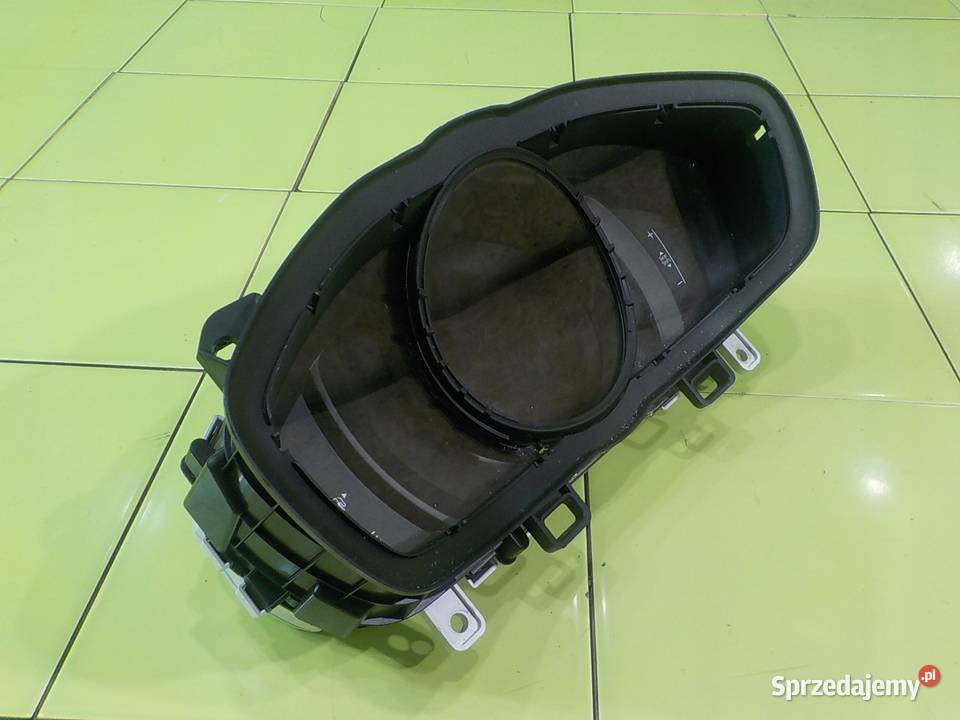 VOLVO V40 II 16D2 14r HB 5D licznik zegarowy Suków