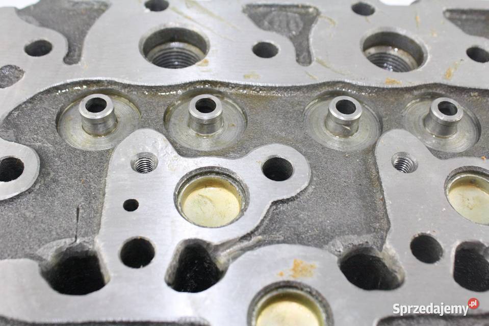 Głowica KUBOTA L2000L2201 silnik DH1101 sprzedam