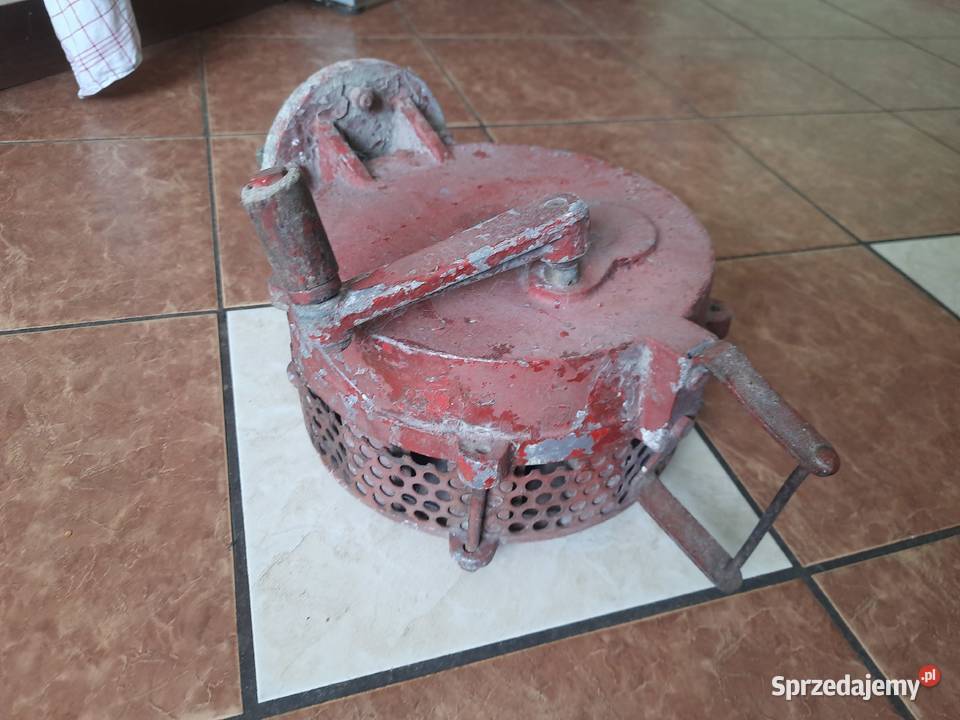 Ręczna syrena alarmowa akustyczna 13 prod 1963 Morąg