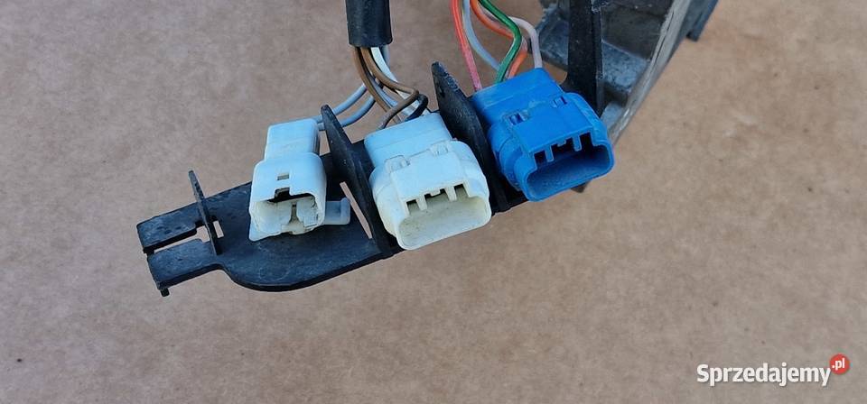 IVECO STRALIS TRAKKER EUROCARGO LUSTRO LUSTERKO Bieleń sprzedam