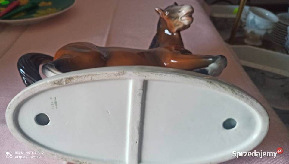 Piękny Koń Figurka Porcelana Made in Portugalia Gdańsk