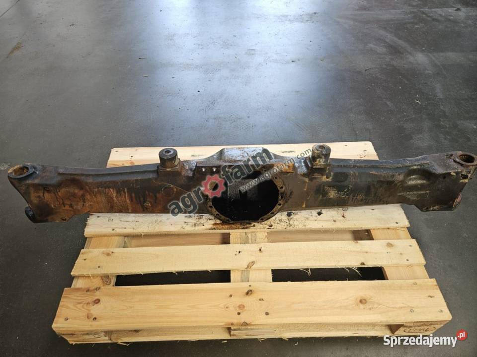 Obudowa mostu FWD Massey Ferguson 6180 6270