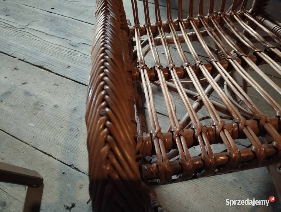 Fotelik bujany z wikliny Meble dolnośląskie sprzedam