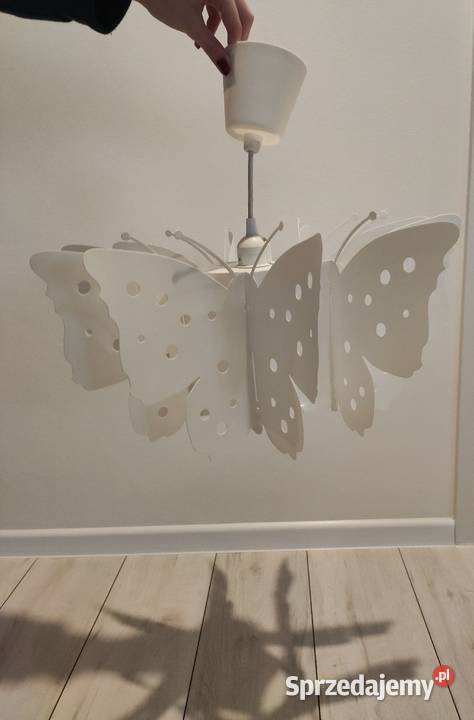 Dziecięcy żyrandol motyle biały