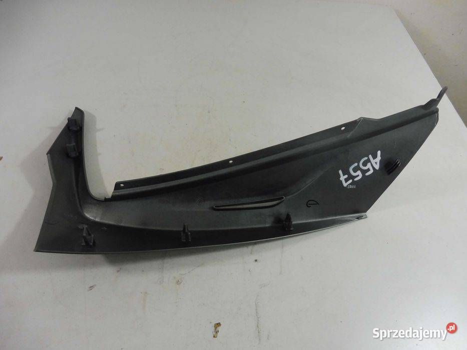 Piaggio Medley 125 19r nowa prawa owiewka osłona