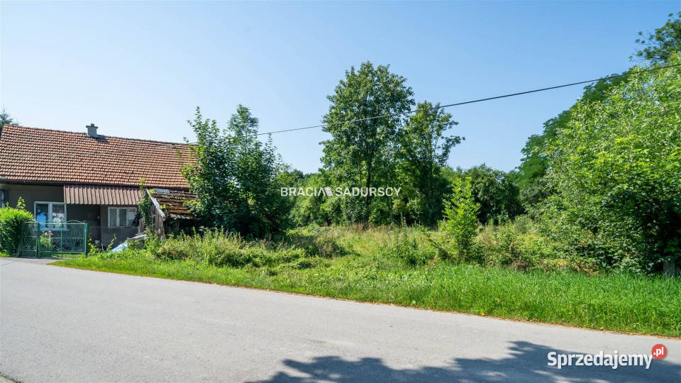 Grunt 1169m2 Pozowice asfalt sprzedam