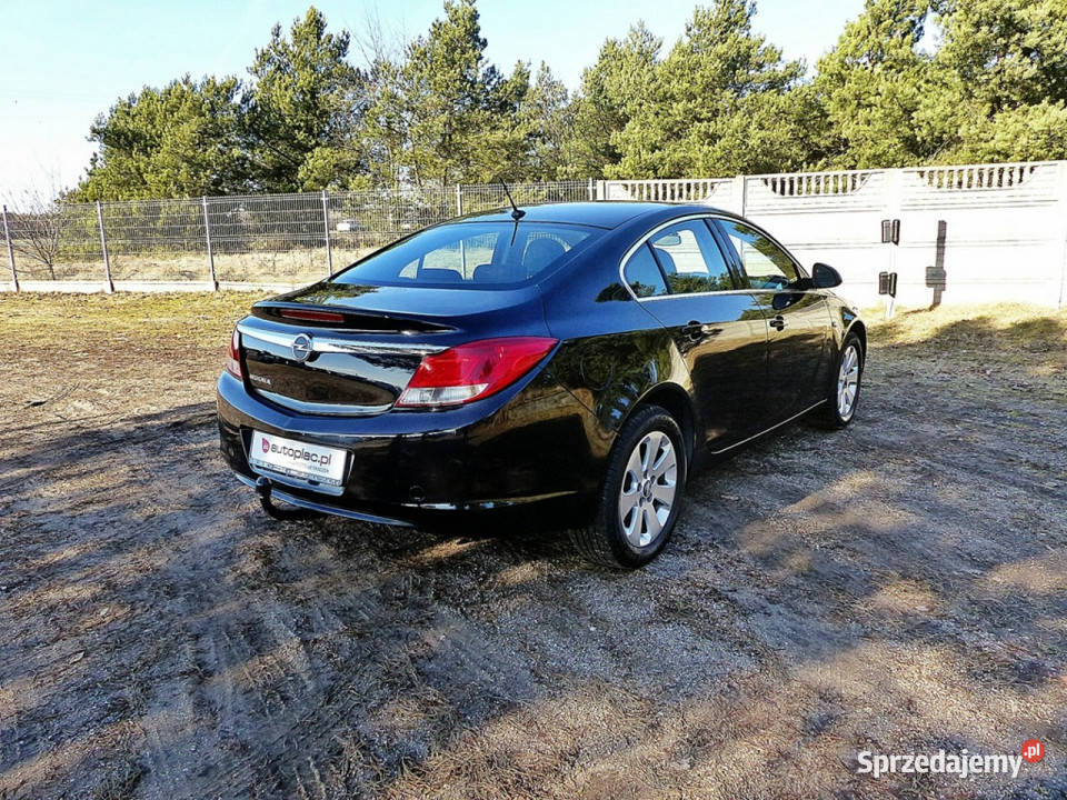 Opel Insignia 18i 140 ClimatronicAluPełna Piła