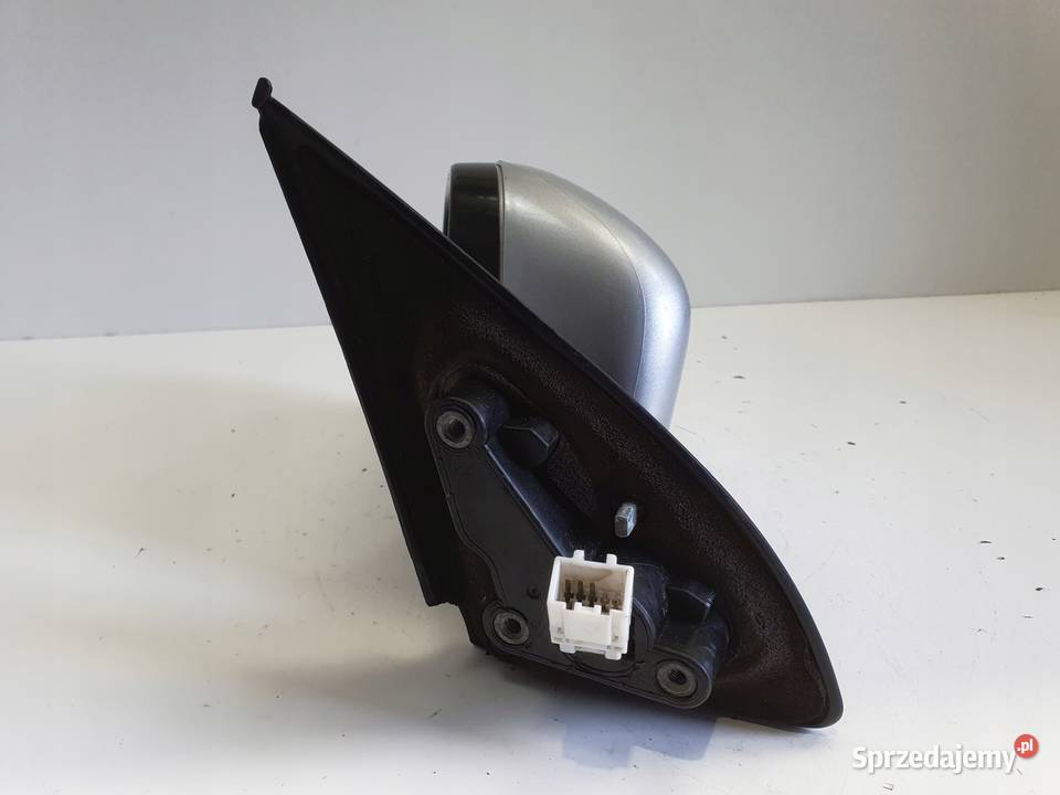 LUSTERKO Mitsubishi Outlander II 0609r LEWE