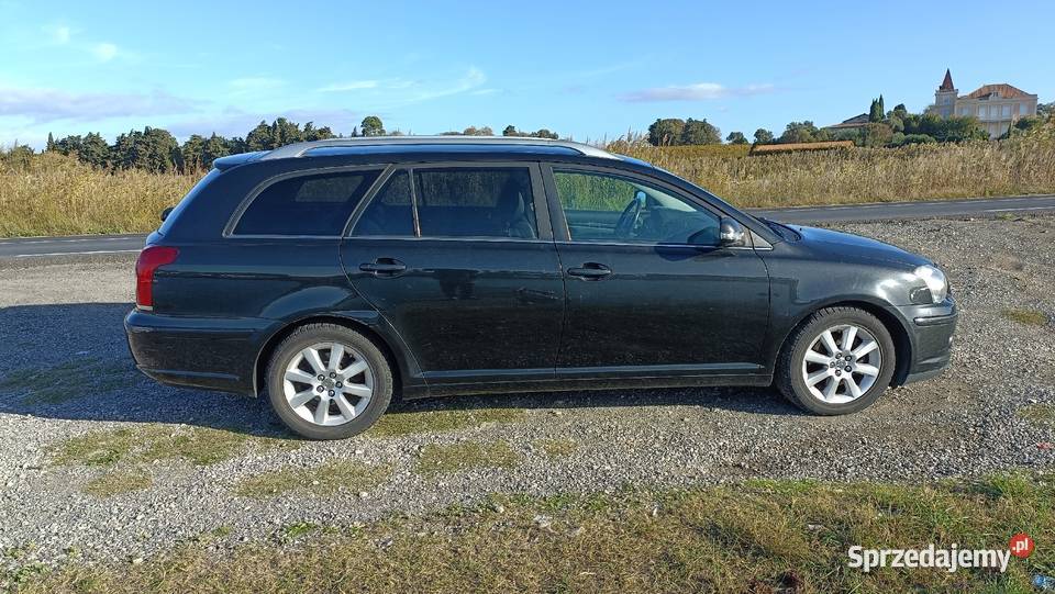 Sprzedam Toyota Avensis kombi reflektory ksenonowe Otwock