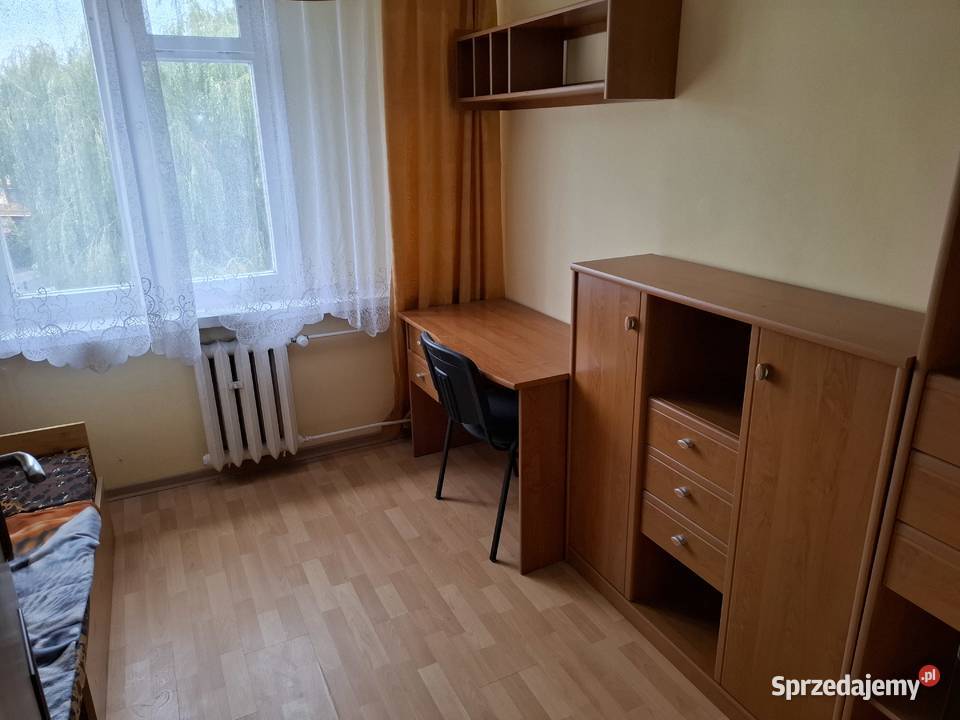 Pokoje studentek UJK i Politechniki Rok budowy 1975 Kielce