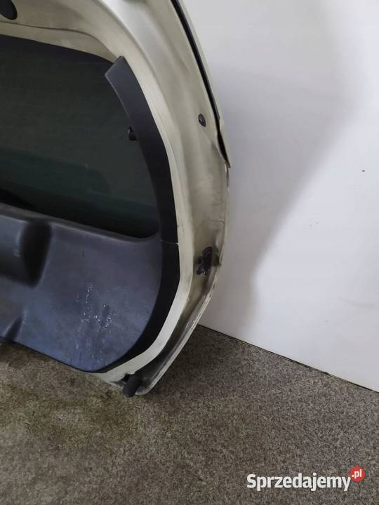 KLAPA TYŁ 49 5D Ford Fiesta Mk7 20082016 świętokrzyskie