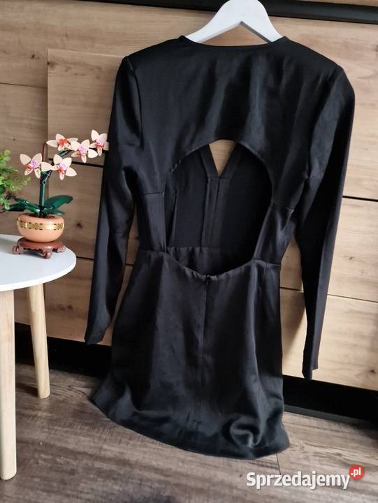 Sukienka Zara odkryte plecy Katowice