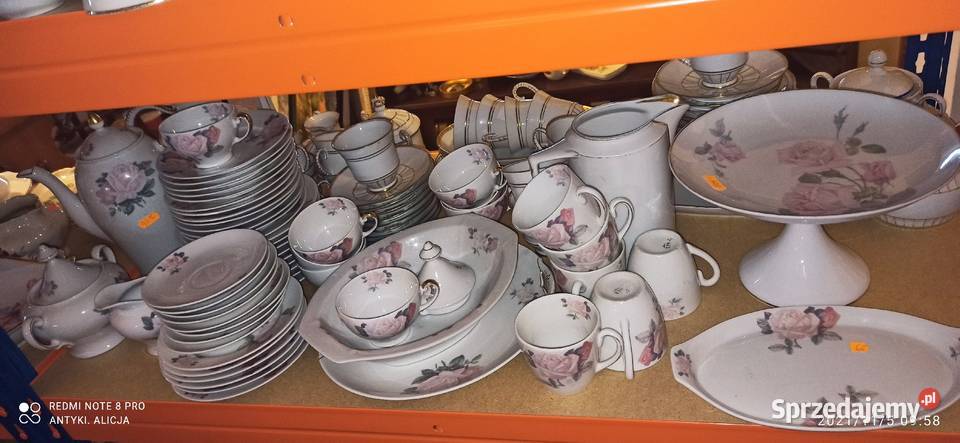 Patera na nodze KPMG Syg z lat 19041927
Subtelna Porcelana i szkło pomorskie Gdańsk