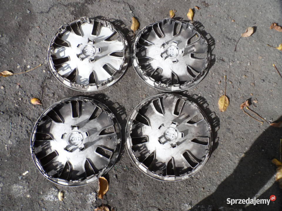 kolpaki oryginalne audi 16 kpl Legnica