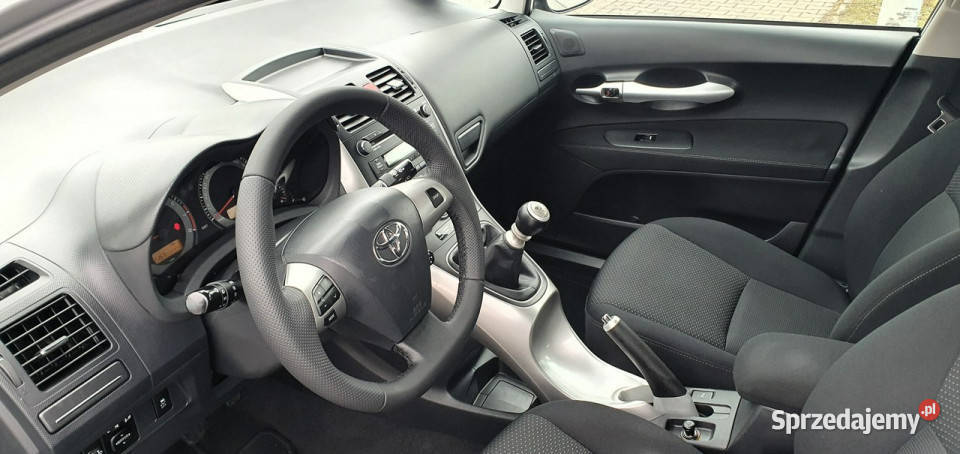 Toyota Auris 6 isofix Auris śląskie