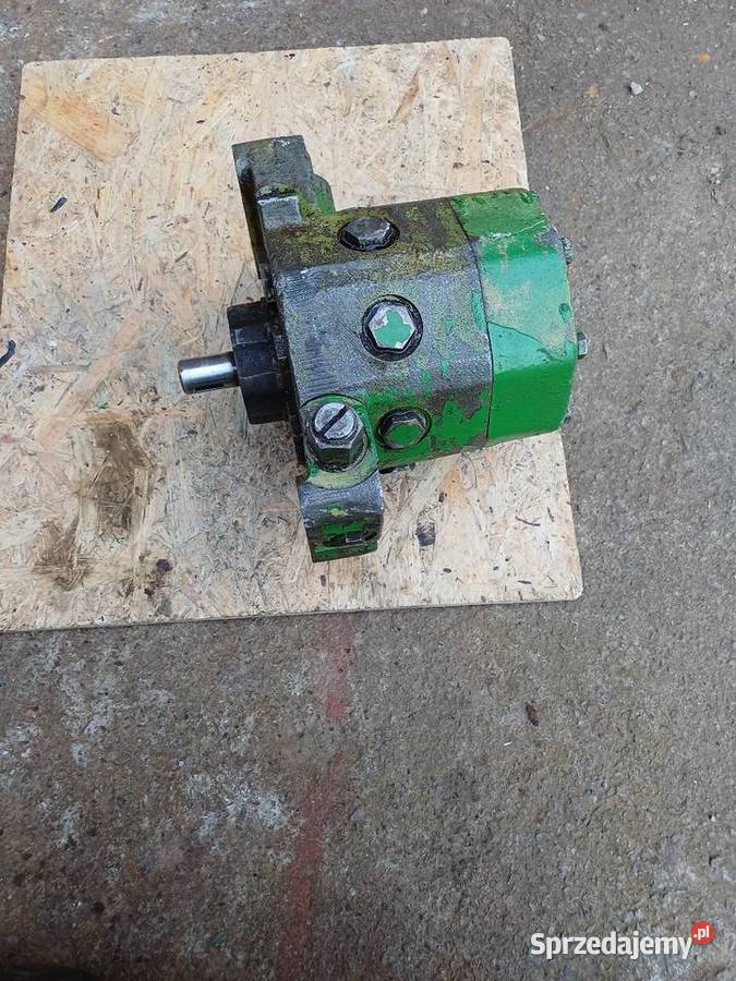 Pompa John Deere 3140 Pompy Skorzeszyce