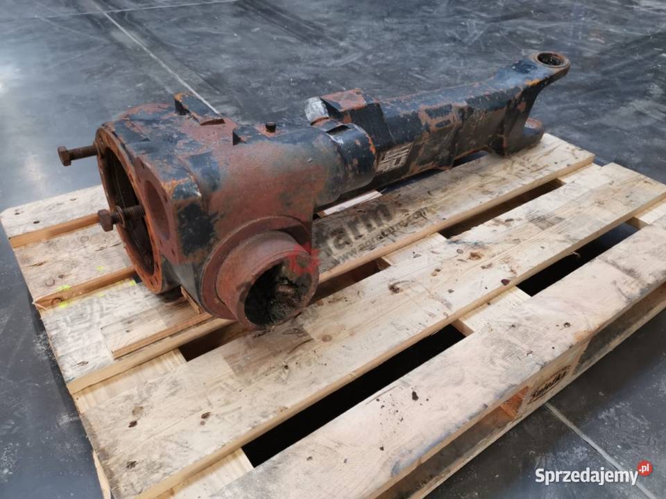 OBUDOWA MOSTU CASE 956 1056 XL 4472453349 dolnośląskie Byków