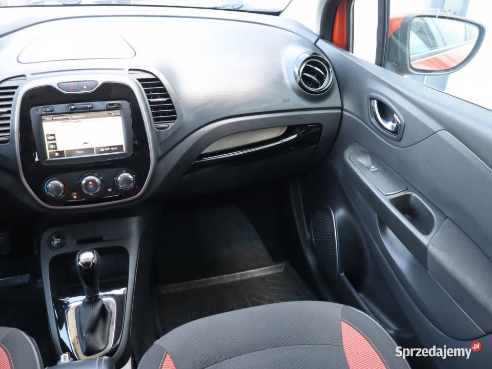Renault Captur 12 TCe isofix