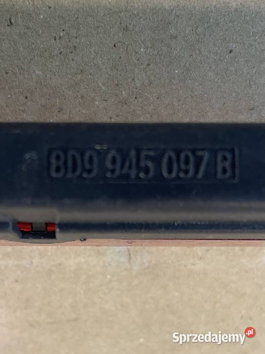 8D9945097B trzecie światło stop audi a4 b5 lift Szczecin