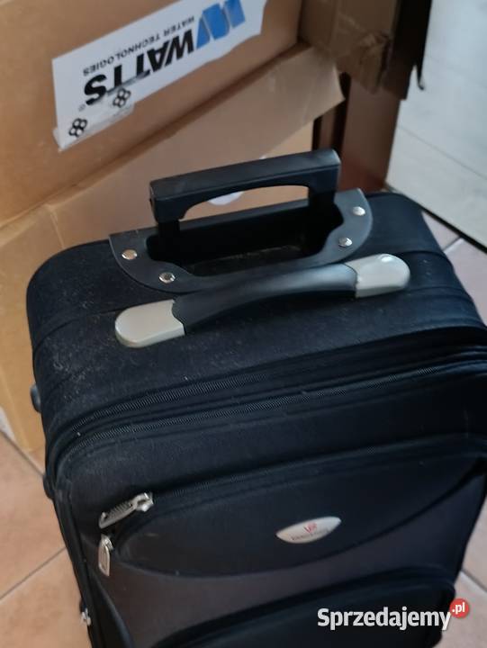 walizka czarna czytaj dokładnie opis wielkopolskie Poznań
