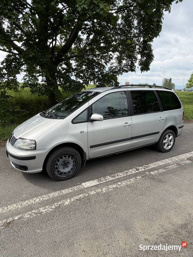 Seat Alhambra 19 tdi zamian Rok produkcji 2002 Nysa