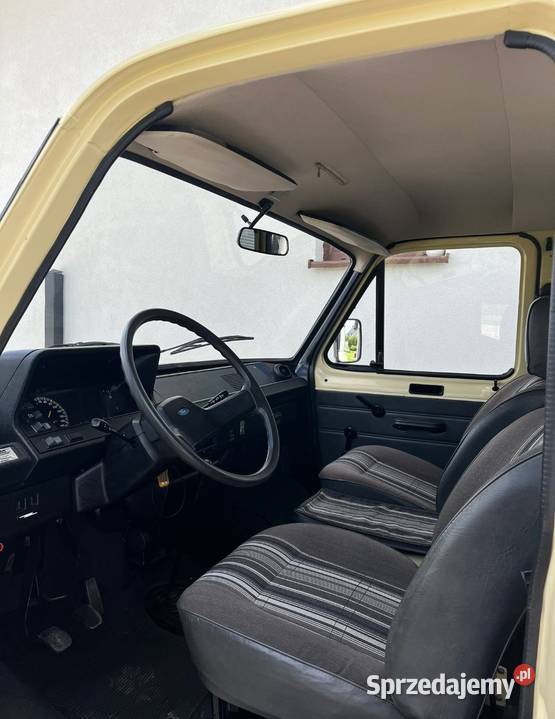 Ford Transit super stan mały przebieg Rok produkcji 1983 sprzedam