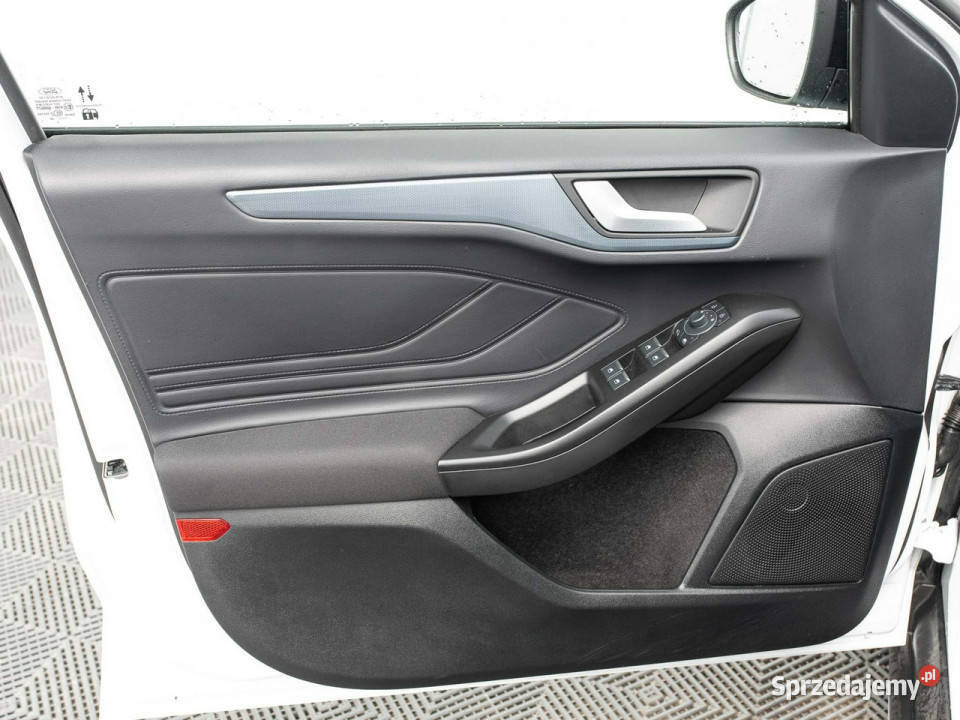 Ford Focus GD8N21615 EcoBlue Active X Podgrzf isofix Focus sprzedam